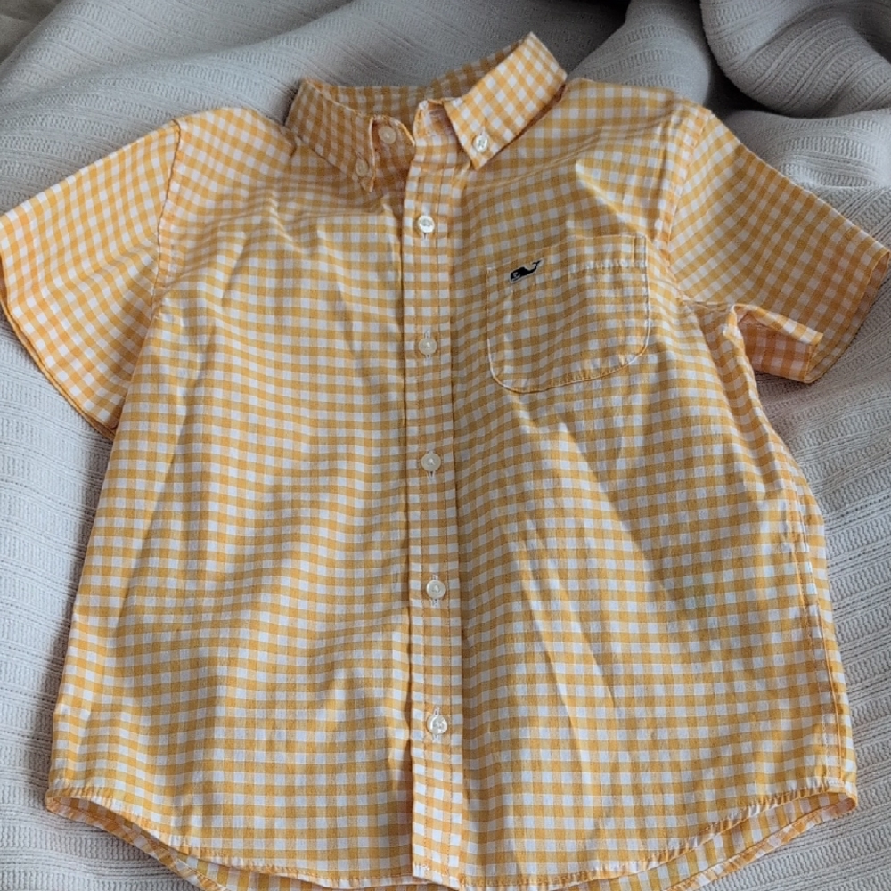 Boys Vineyard Vines Button Down Shirt. Size 7